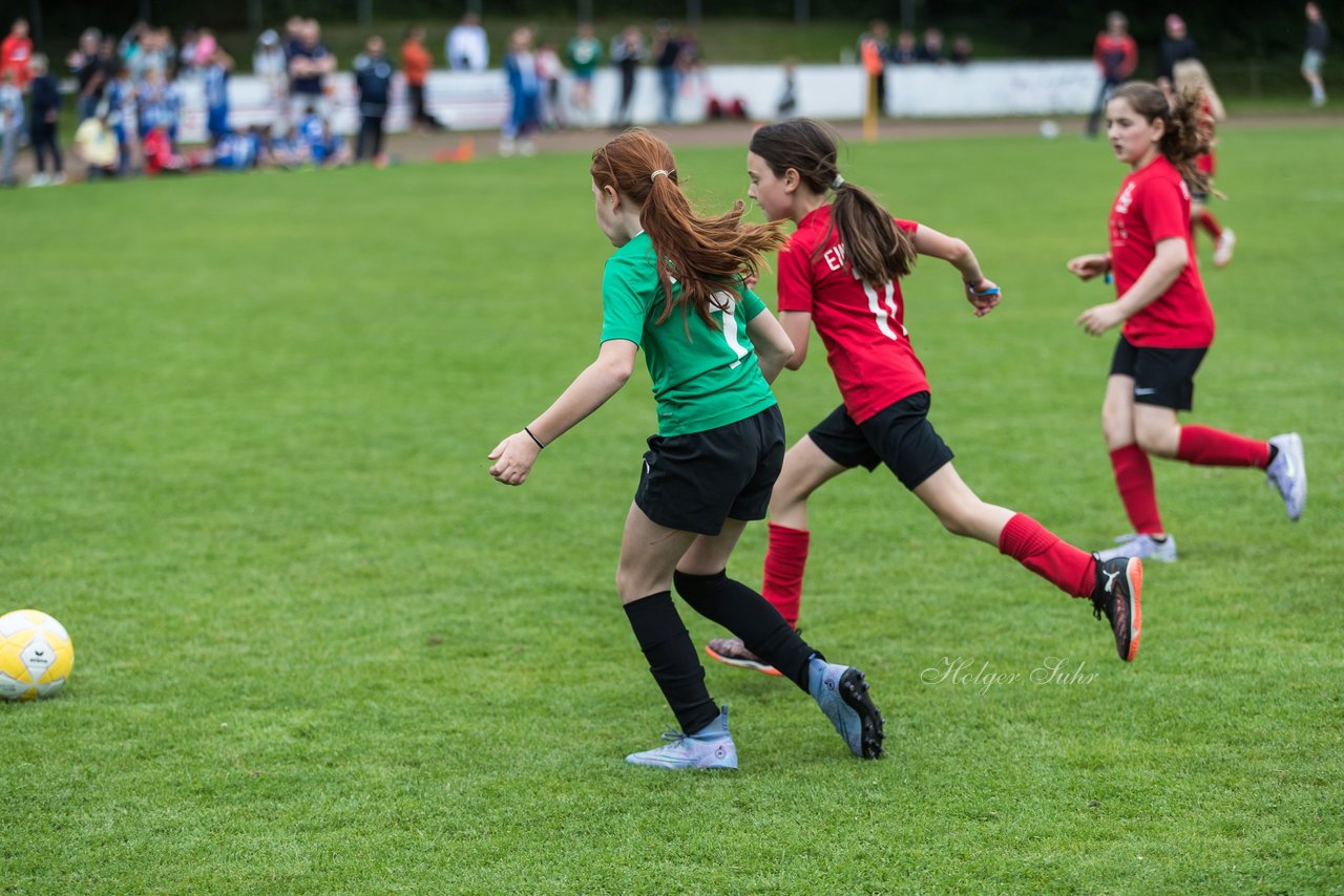 Bild 815 - Loewinnen Cup